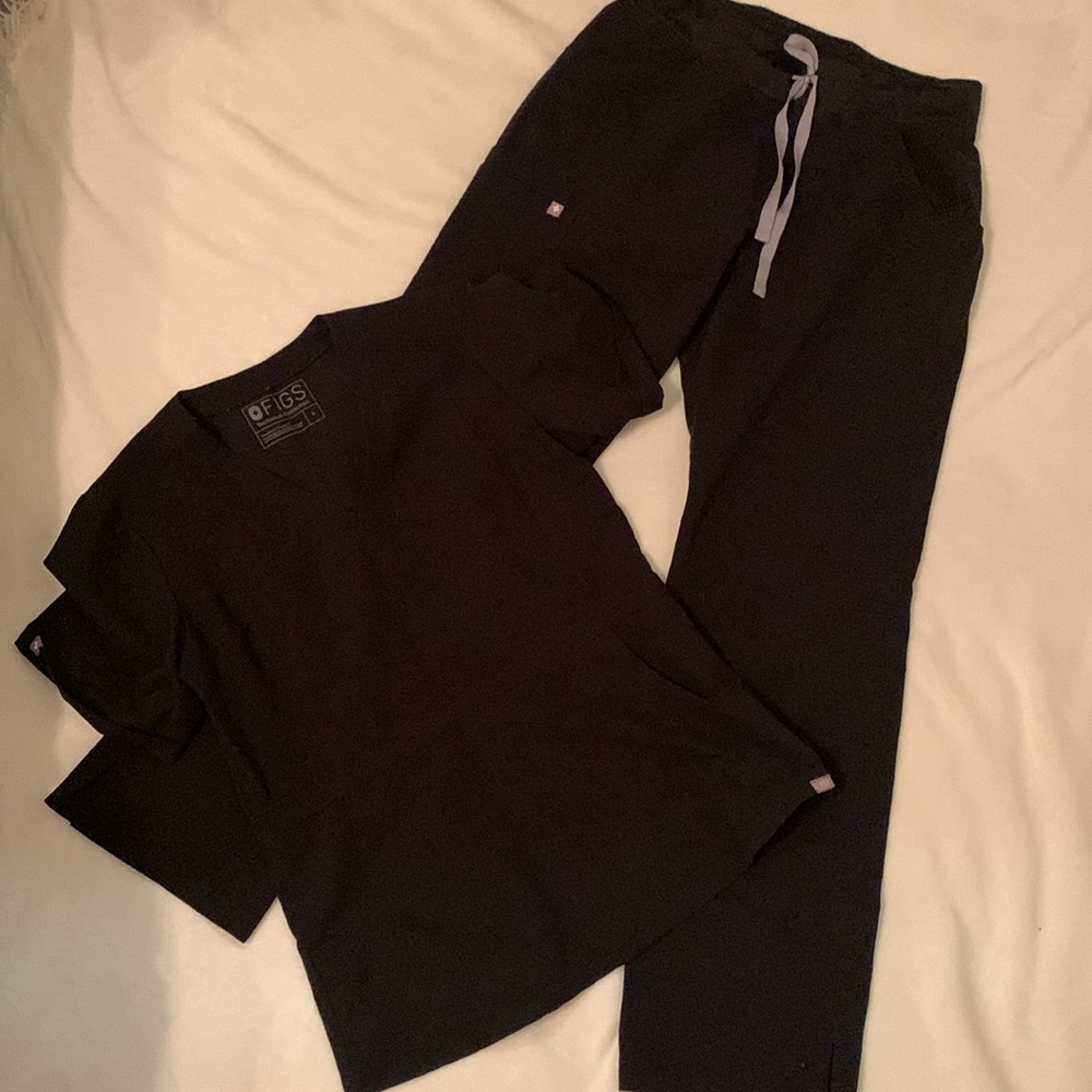 Figs top and scrub pants